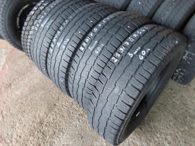 Гуми Зимни 215/75R16, снимка 13 - Гуми и джанти - 12722451