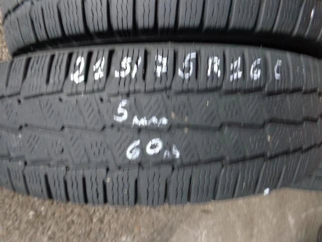 Гуми Зимни 215/75R16, снимка 3 - Гуми и джанти - 12722451