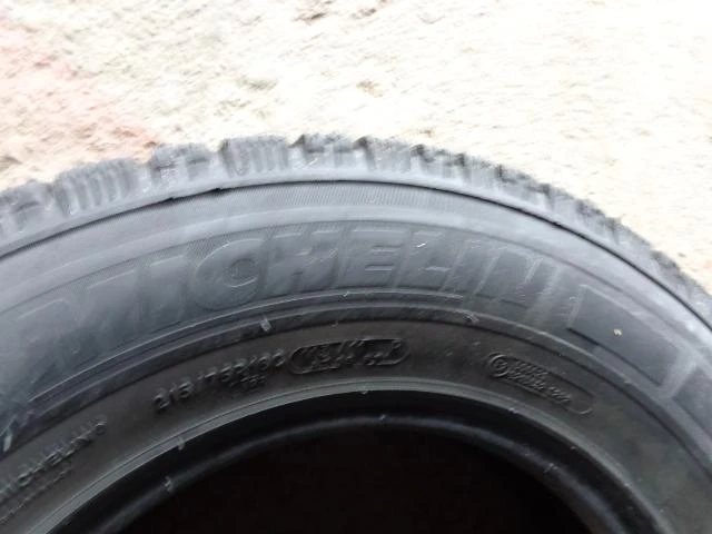 Гуми Зимни 215/75R16, снимка 7 - Гуми и джанти - 12722451