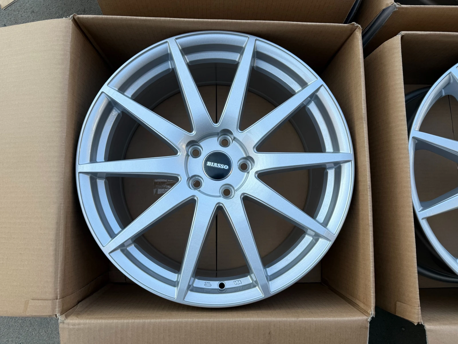 Джанти, снимка 10 - Гуми и джанти - 53833739