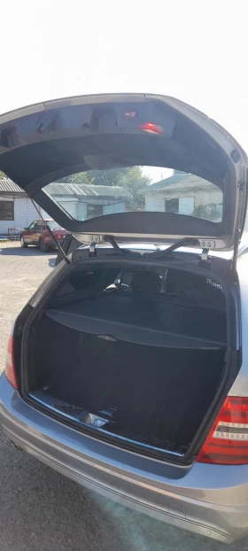 Mercedes-Benz C 250 AMG, снимка 7