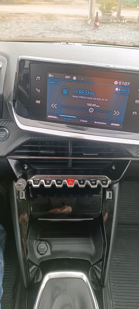 Peugeot 208 1.5HDI Panorama, снимка 13