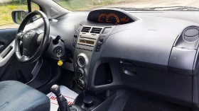Toyota Yaris 1.3i Face 121000km., снимка 11