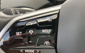 VW ID.4 PRO PERF/204HP/MATRIX/PANO/360/PUMP/ACC/876z, снимка 16
