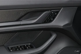 Porsche Taycan TURBO S/CERAMIC/CARBON/BOSE/MATRIX/PANO/360/ | Mobile.bg    7