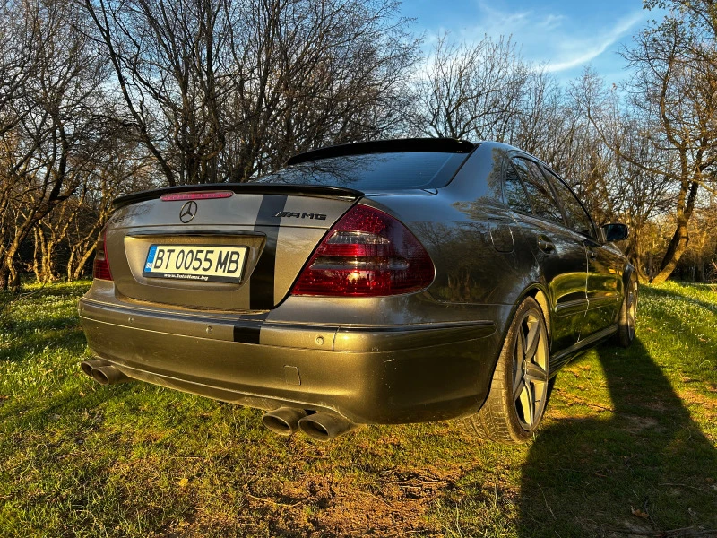 Mercedes-Benz E 55 AMG Бартер, снимка 9 - Автомобили и джипове - 49131824