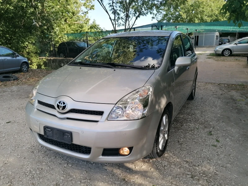 Toyota Corolla verso 1.8 130hp, снимка 1 - Автомобили и джипове - 46826011