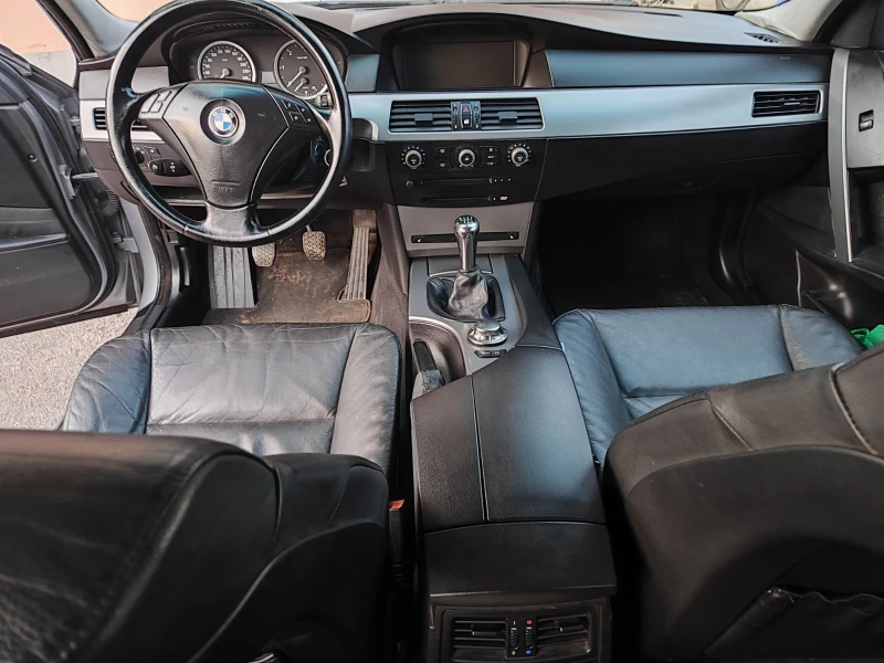 BMW 525, снимка 17 - Автомобили и джипове - 48912013