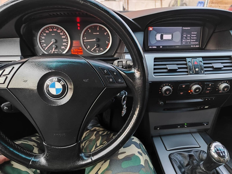 BMW 525, снимка 12 - Автомобили и джипове - 48912013