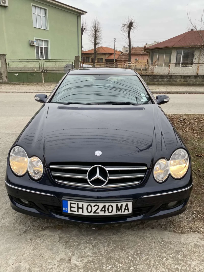 Mercedes-Benz CLK 220, снимка 1 - Автомобили и джипове - 49138901