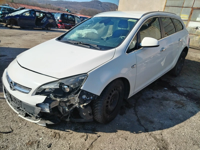 Opel Astra 1.7cdti, снимка 2 - Автомобили и джипове - 49355888