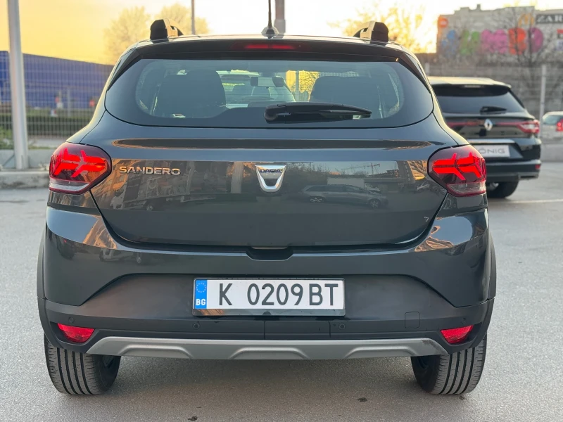 Dacia Sandero STEPWAY //LPG // Върнат от лизинг, снимка 4 - Автомобили и джипове - 49563082