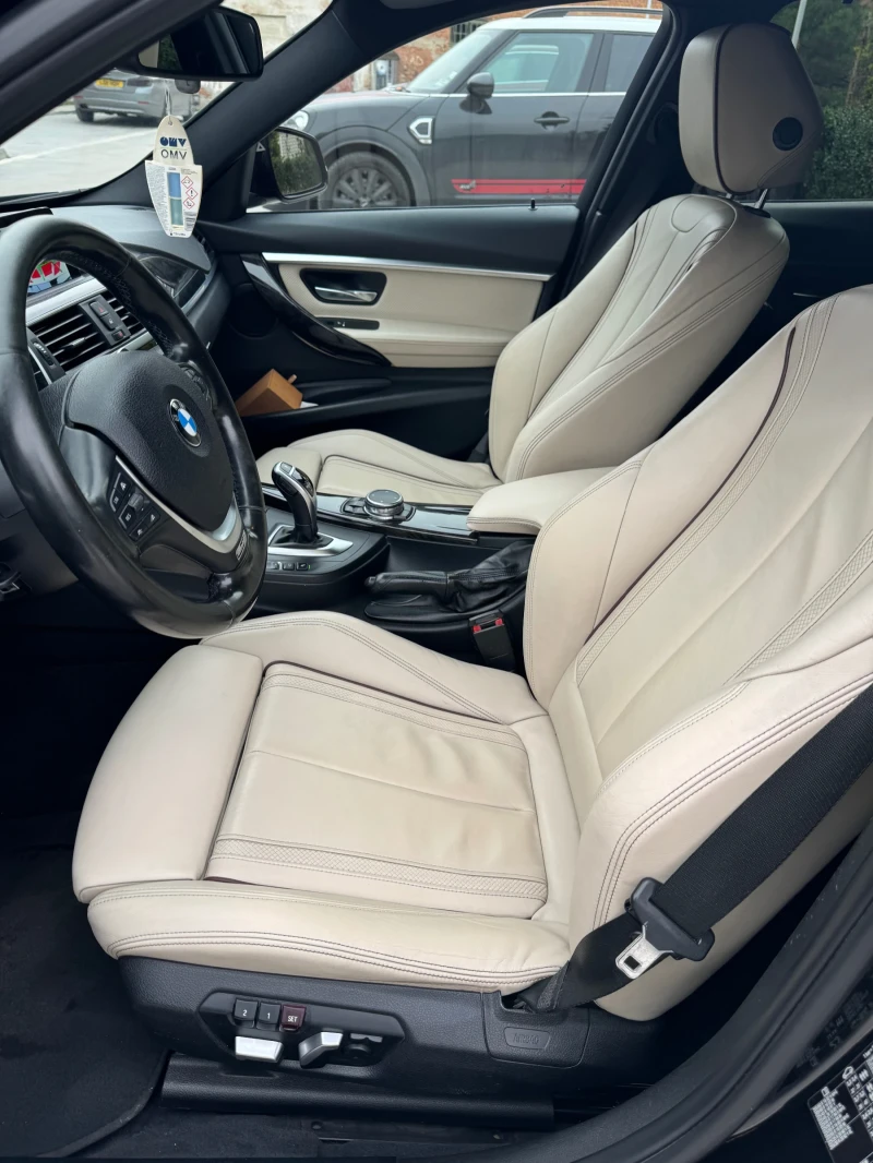 BMW 320 D Individual Luxury line, снимка 8 - Автомобили и джипове - 49680641