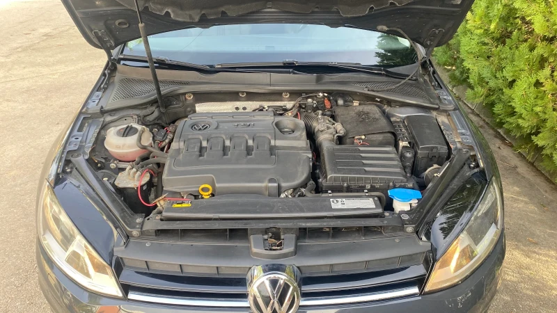 VW Golf 1.6 tdi ALLSTAR, снимка 14 - Автомобили и джипове - 52722344