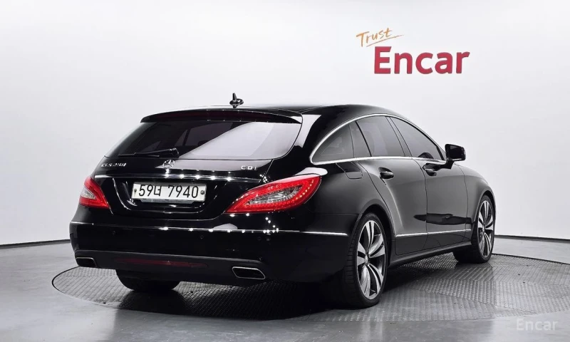 Mercedes-Benz CLS 250, снимка 2 - Автомобили и джипове - 53516317