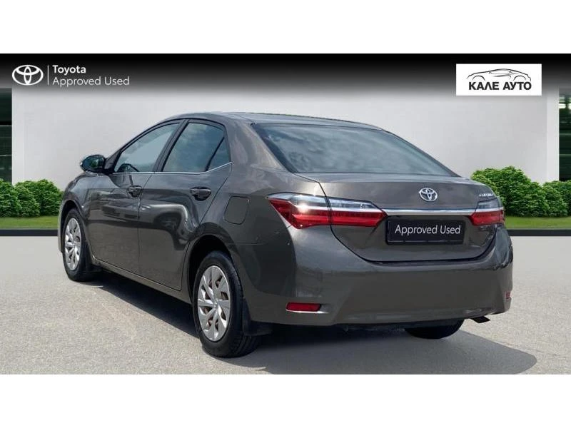 Toyota Corolla 1.6 AT - изображение 2