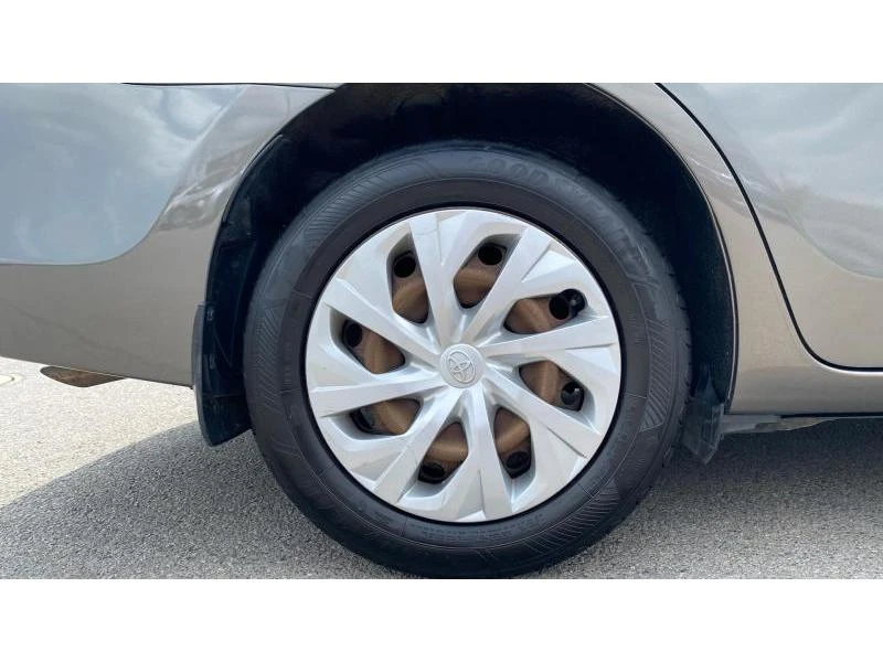 Toyota Corolla 1.6 AT - изображение 9