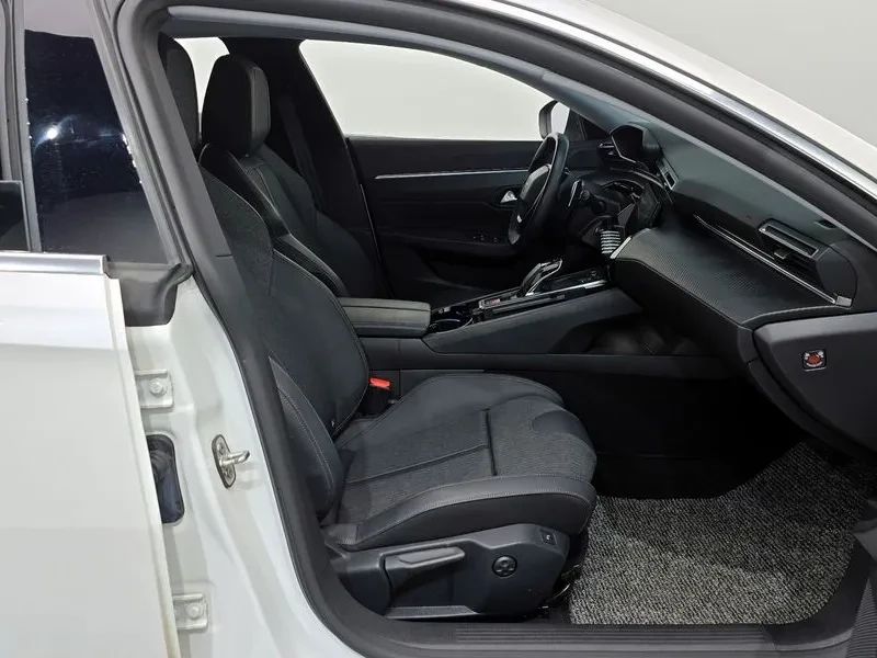 Peugeot 508 1.5 Bluehdi Allure, снимка 11 - Автомобили и джипове - 55830863