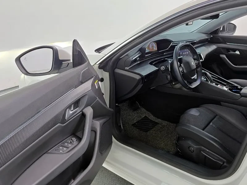 Peugeot 508 1.5 Bluehdi Allure, снимка 10 - Автомобили и джипове - 55830863