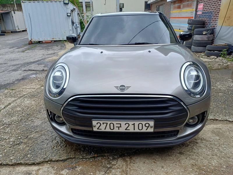 Mini Clubman 1.5 Automatic КРАЙНА ЦЕНА: 11320 EUR, снимка 4 - Автомобили и джипове - 55982319