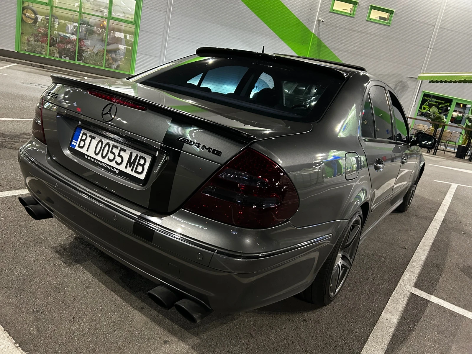 Mercedes-Benz E 55 AMG Бартер - изображение 2