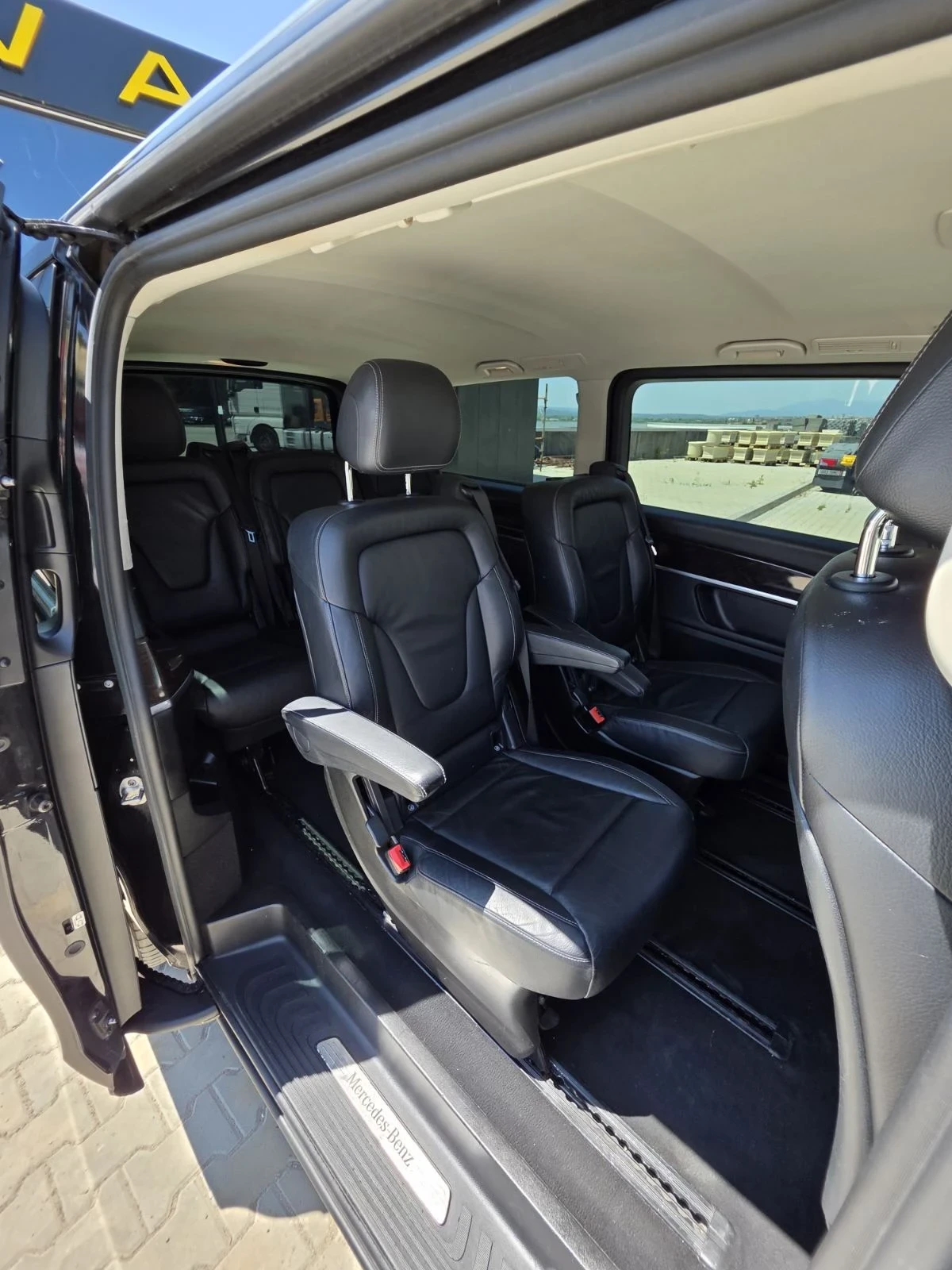Mercedes-Benz V 300  V-CLASS 250D 4matic - изображение 4