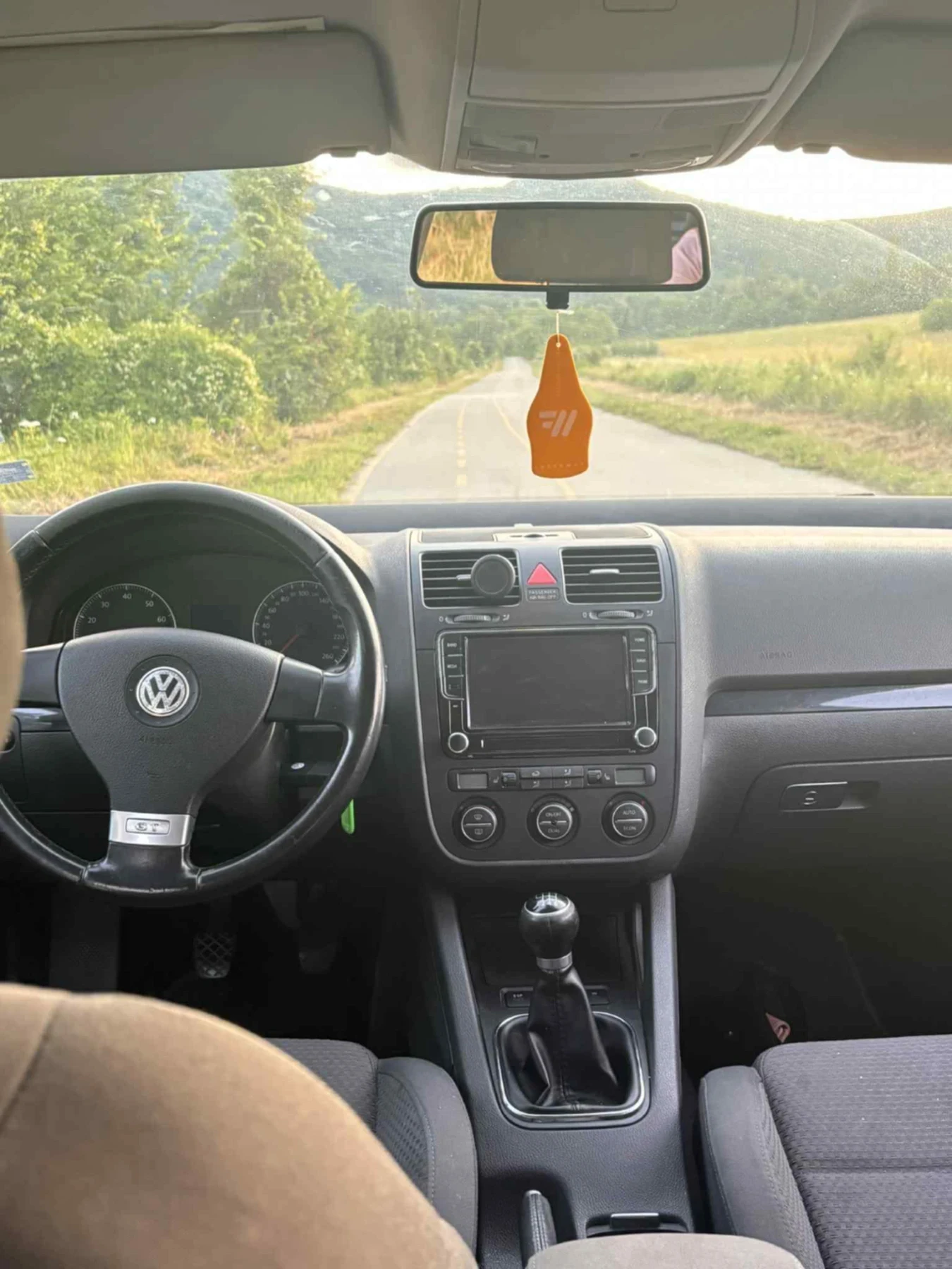 VW Golf 5 GT 1.4T - изображение 10