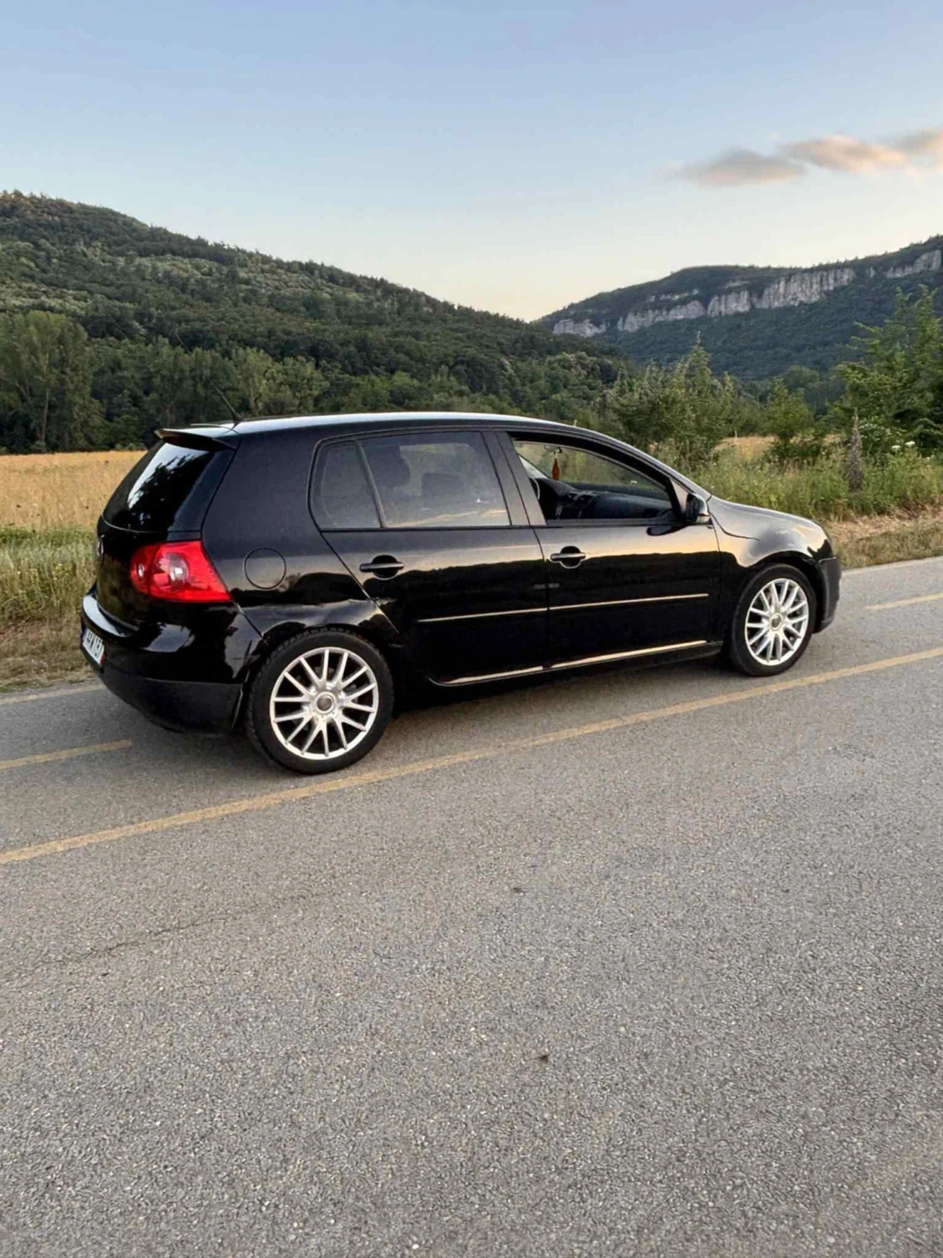 VW Golf 5 GT 1.4T - изображение 3