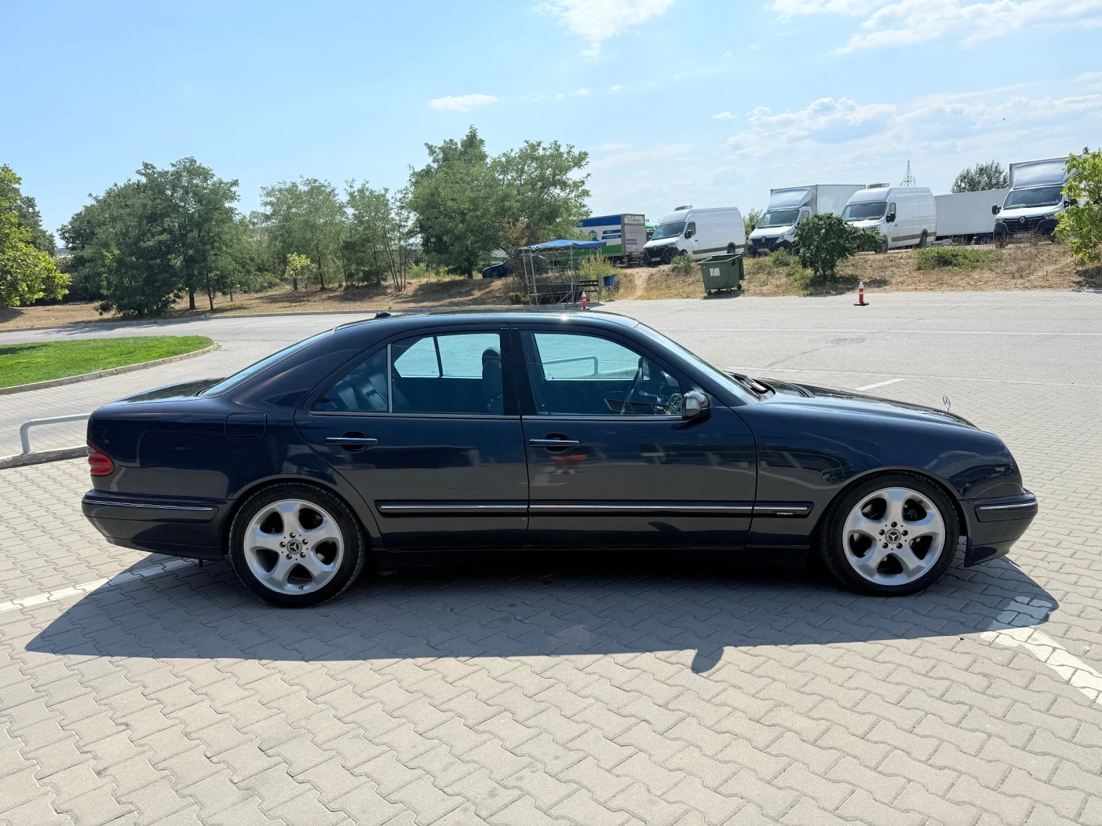 Mercedes-Benz E 320 E320 Avangard - изображение 5