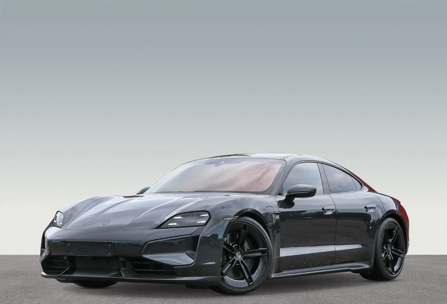 Porsche Taycan TURBO S/CERAMIC/CARBON/BOSE/MATRIX/PANO/360/ - изображение 3
