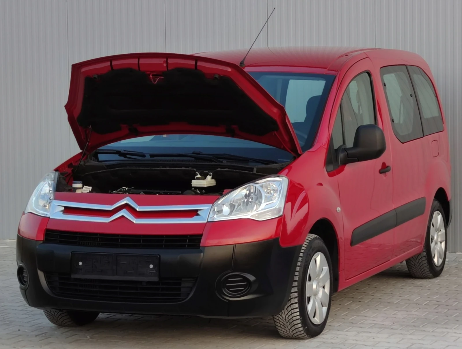 Citroen Berlingo 1.6HDI* 90к.с*  - изображение 9