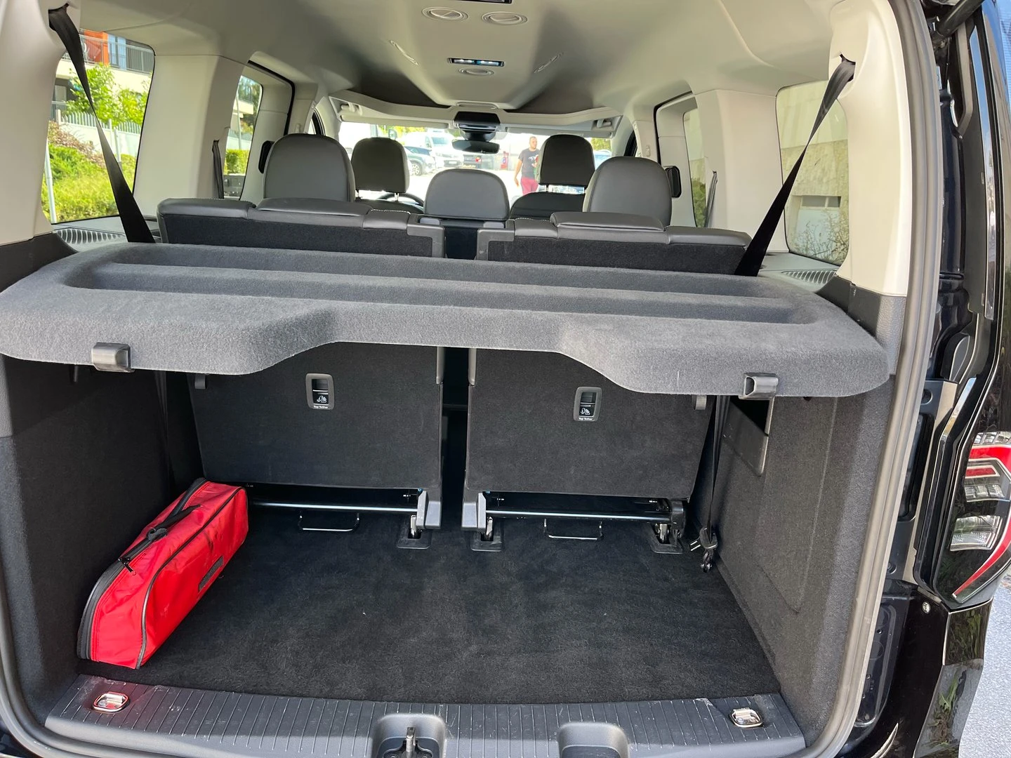 VW Caddy Style Maxi TDI 7 места - изображение 4