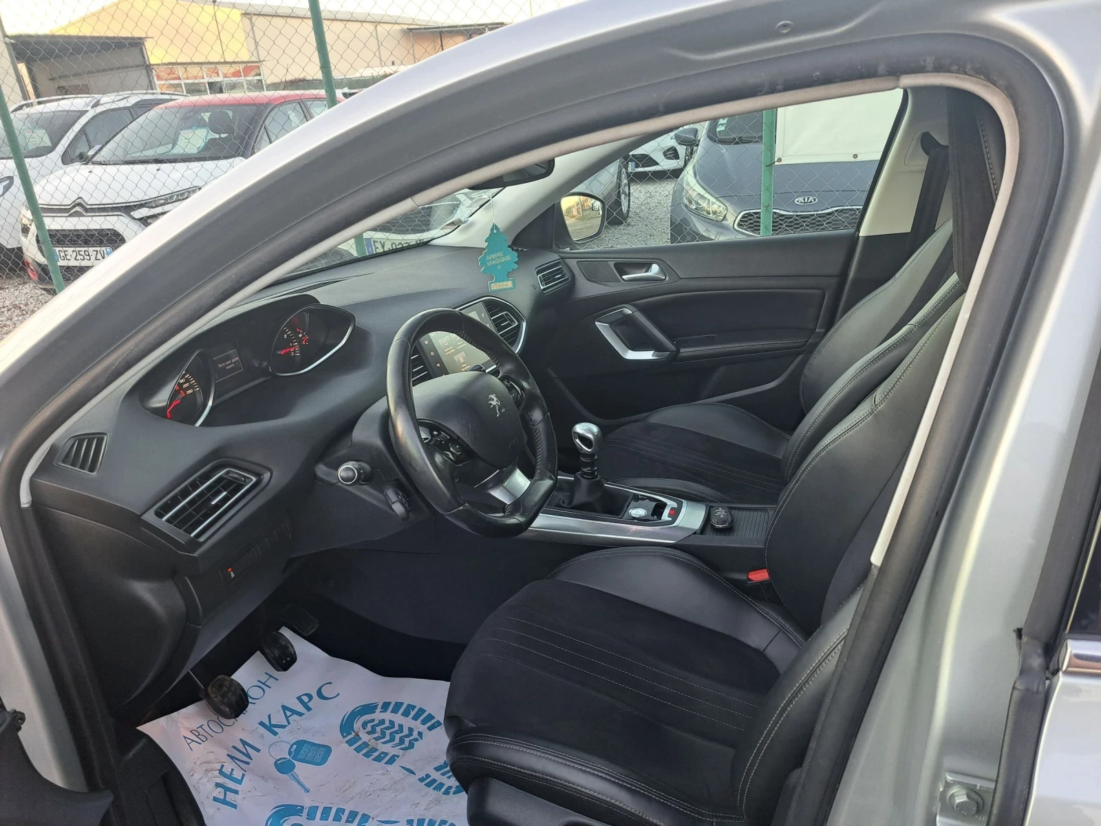 Peugeot 308 1.6 THP GT LINE - изображение 8