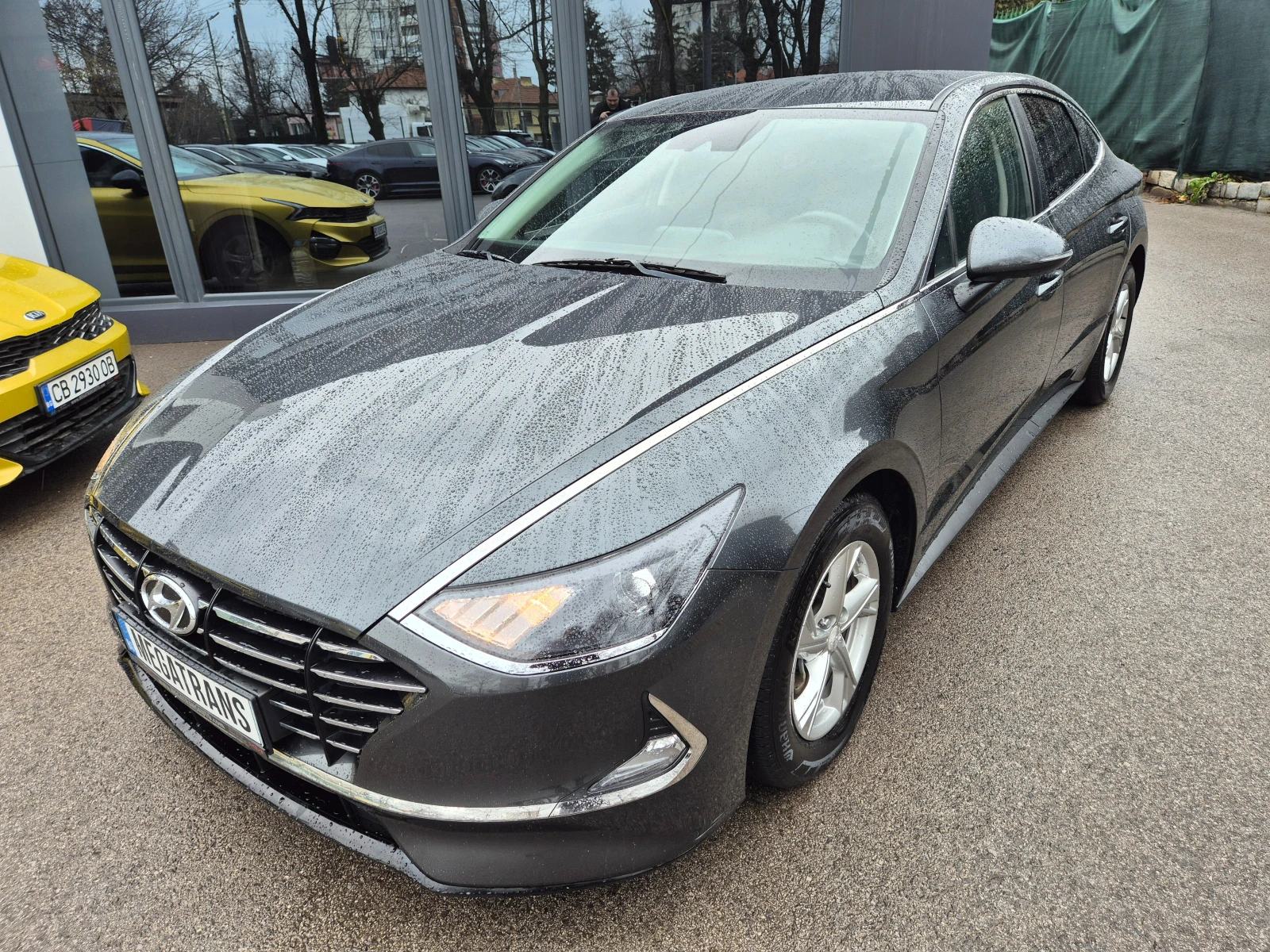 Hyundai Sonata 2.0 cm3 Бензин Наличен в БГ - изображение 2