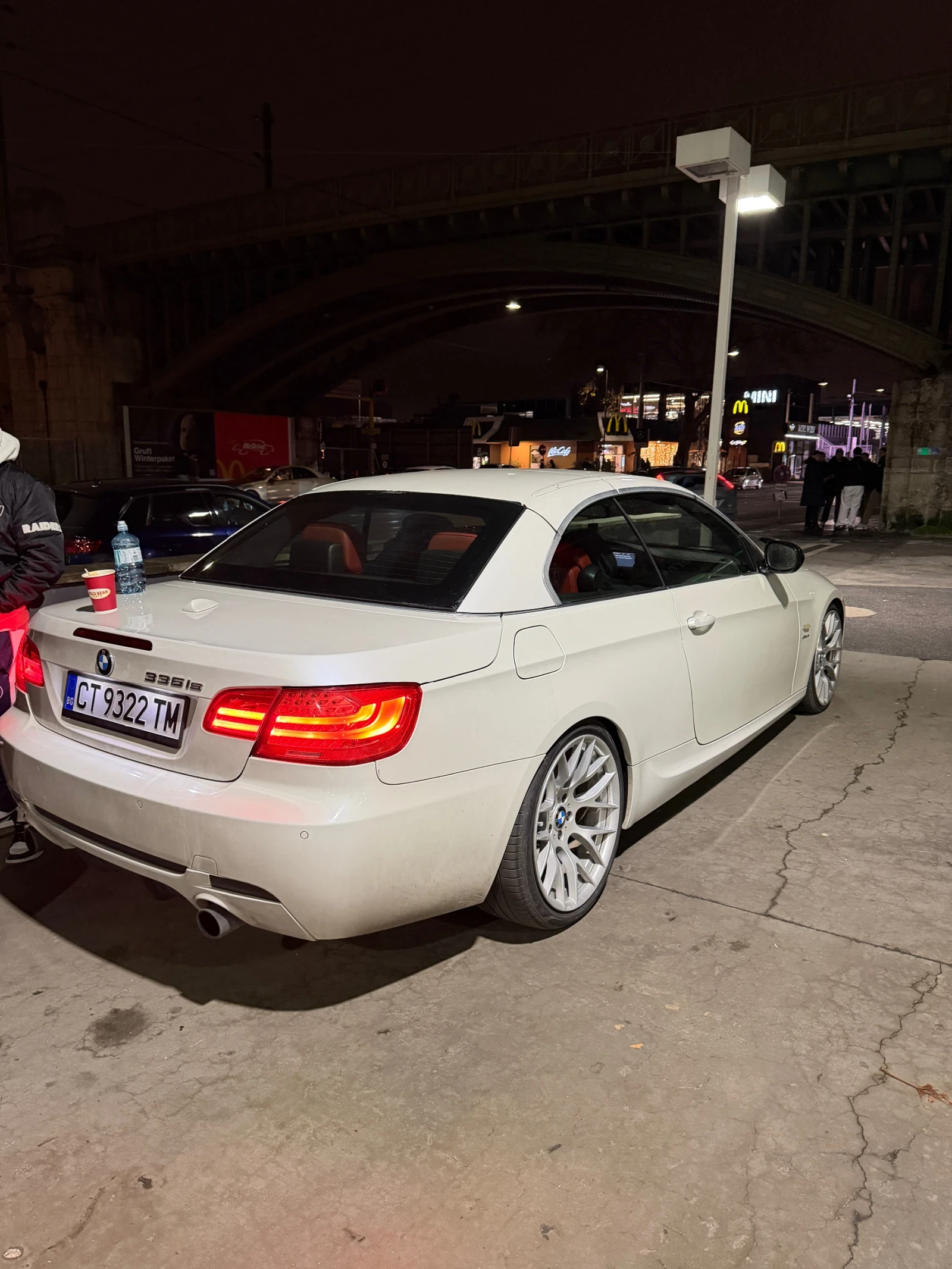 BMW 335, снимка 2 - Автомобили и джипове - 54177537