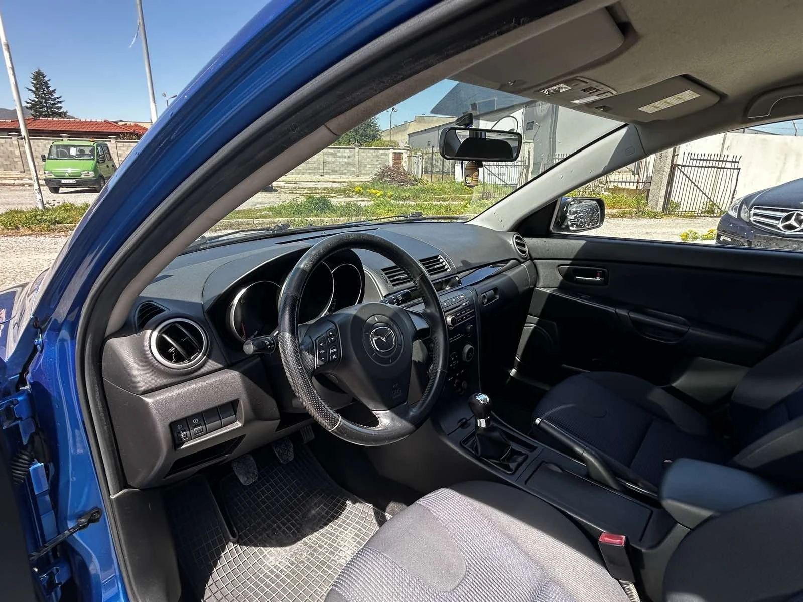 Mazda 3, снимка 9 - Автомобили и джипове - 54225921