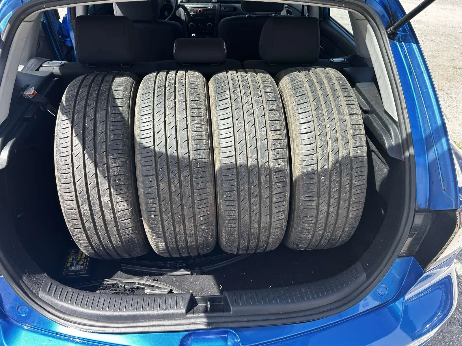 Mazda 3, снимка 11 - Автомобили и джипове - 54225921