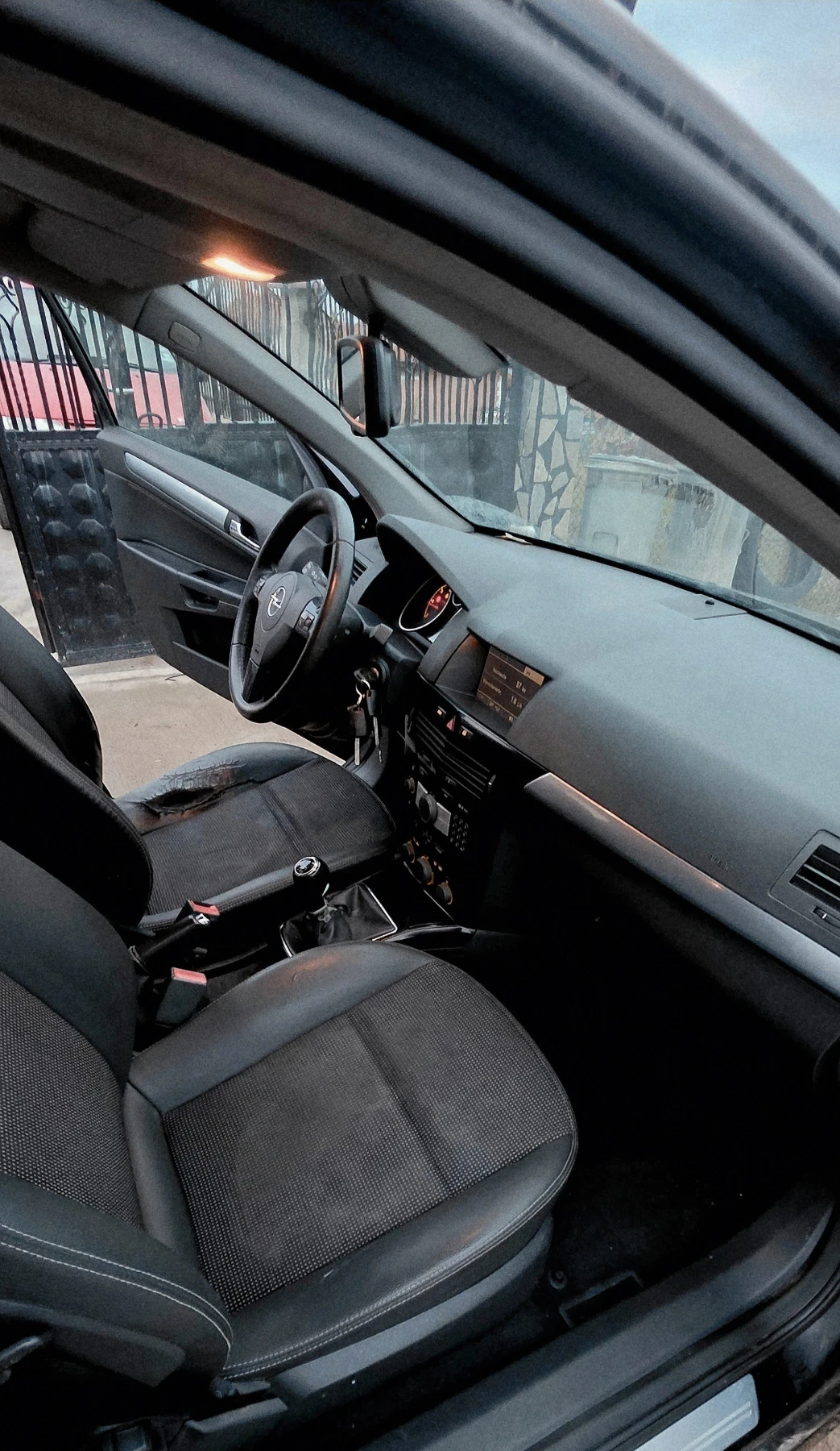 Opel Astra, снимка 10 - Автомобили и джипове - 54252509