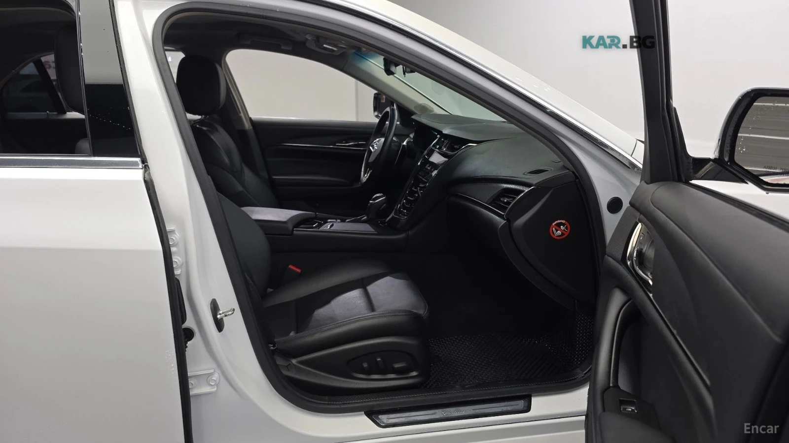 Cadillac Cts * 2.0* LUXURY* КОЖА* ПОДГРЕВ* ОБДУХВАНЕ* КАМЕРА* , снимка 12 - Автомобили и джипове - 54892882
