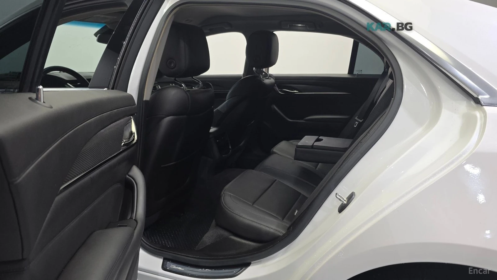 Cadillac Cts * 2.0* LUXURY* КОЖА* ПОДГРЕВ* ОБДУХВАНЕ* КАМЕРА* , снимка 11 - Автомобили и джипове - 54892882