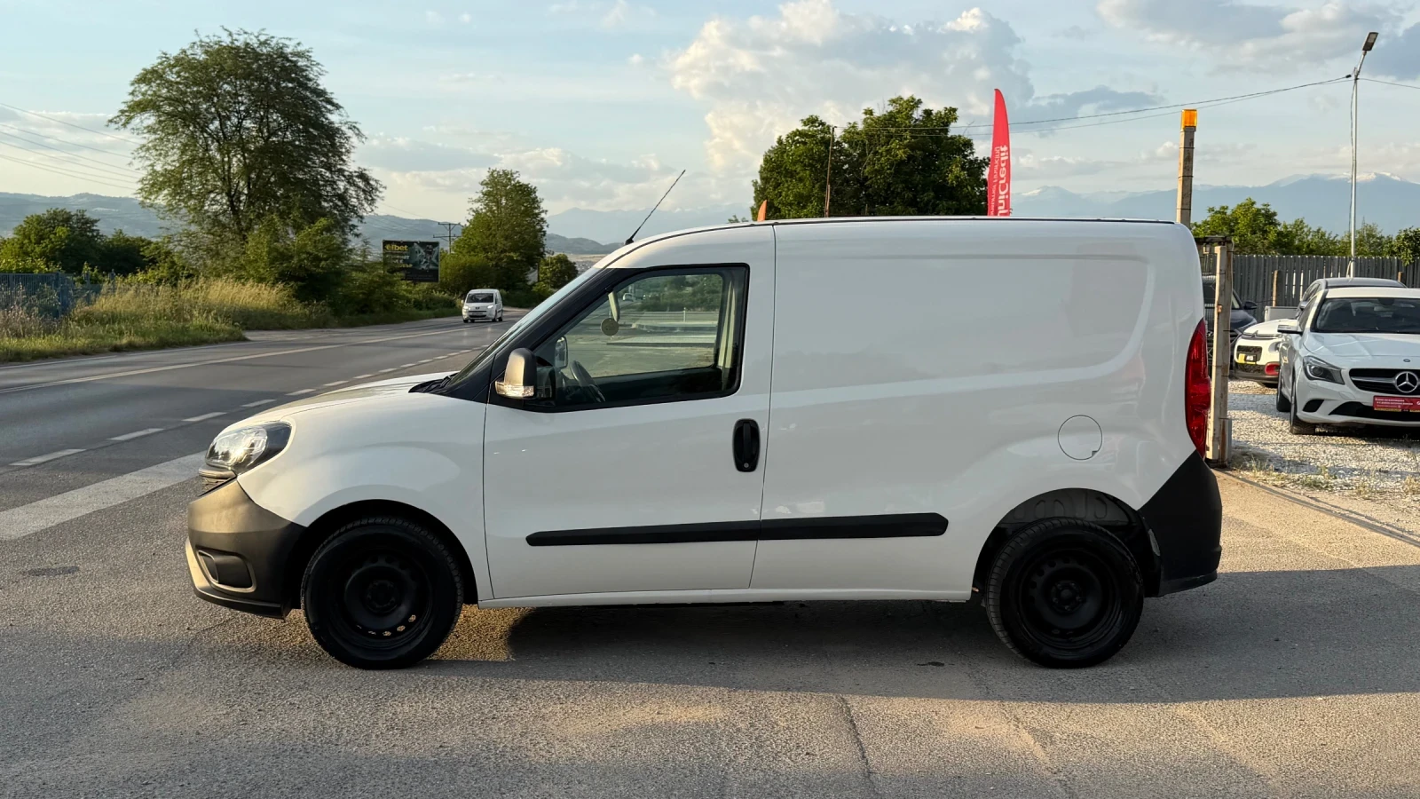 Fiat Doblo EURO6, снимка 8 - Автомобили и джипове - 54999130