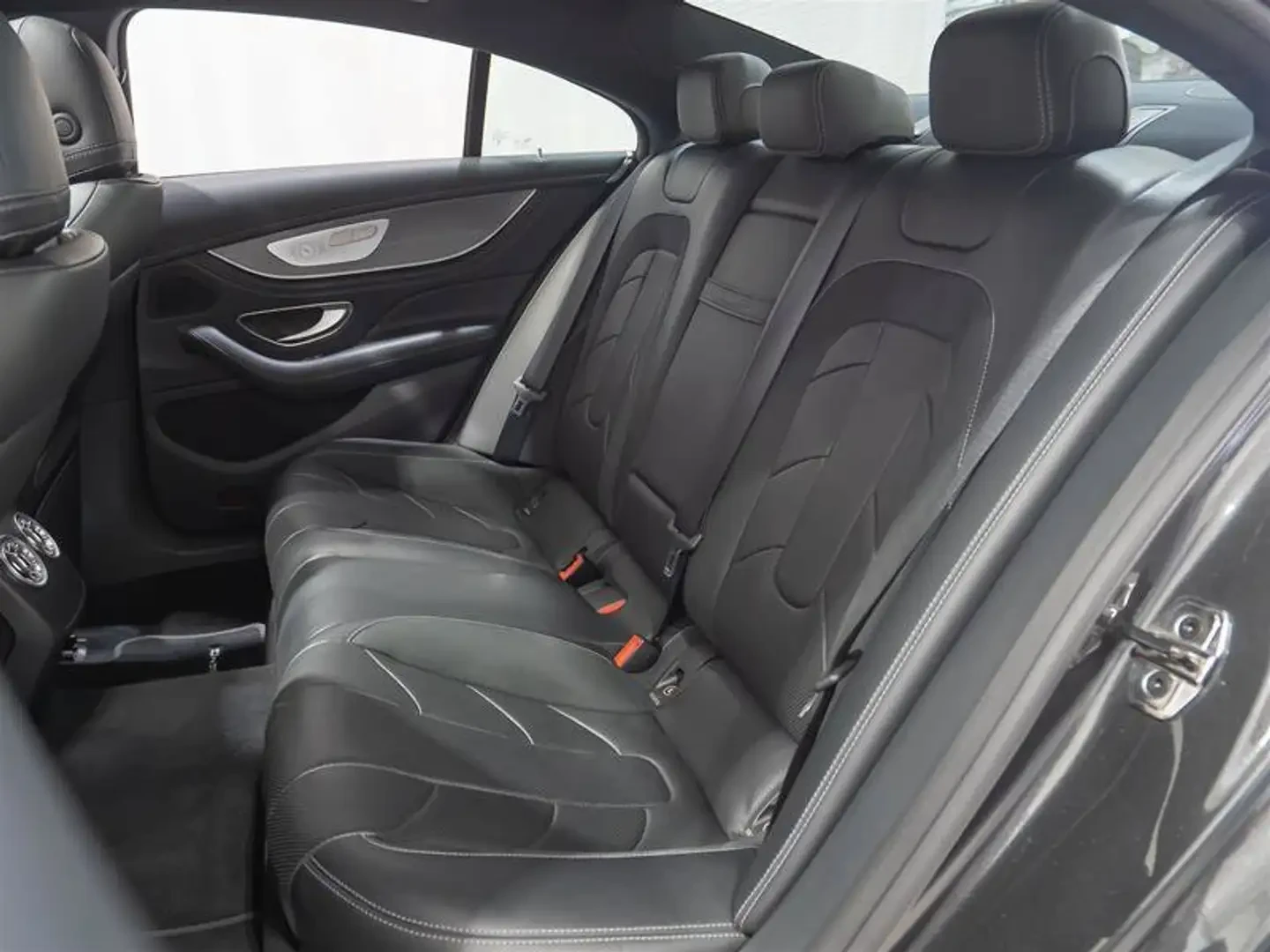 Mercedes-Benz CLS 53 AMG, снимка 12 - Автомобили и джипове - 55099747