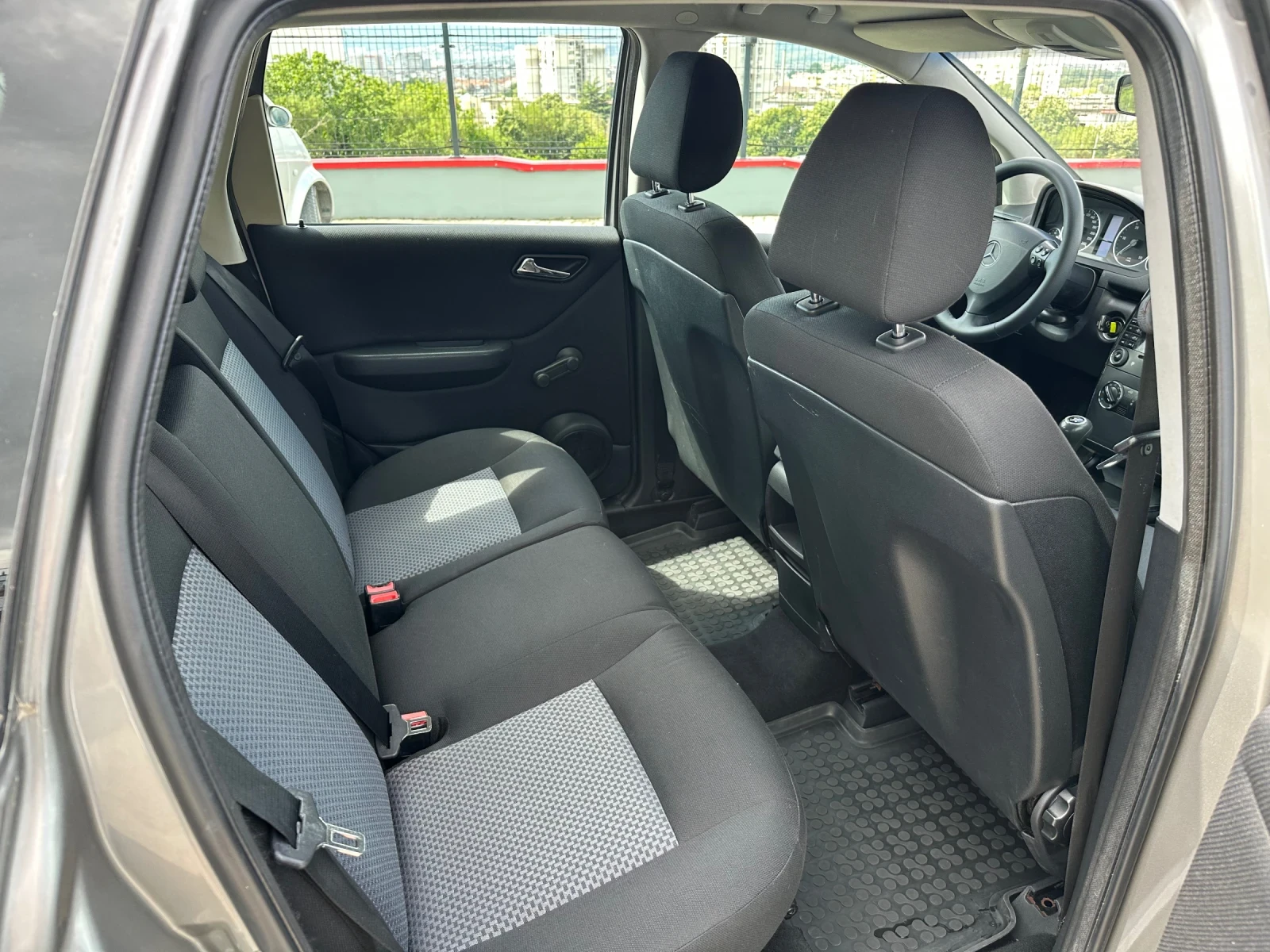 Mercedes-Benz A 160 CDI, снимка 14 - Автомобили и джипове - 55391249