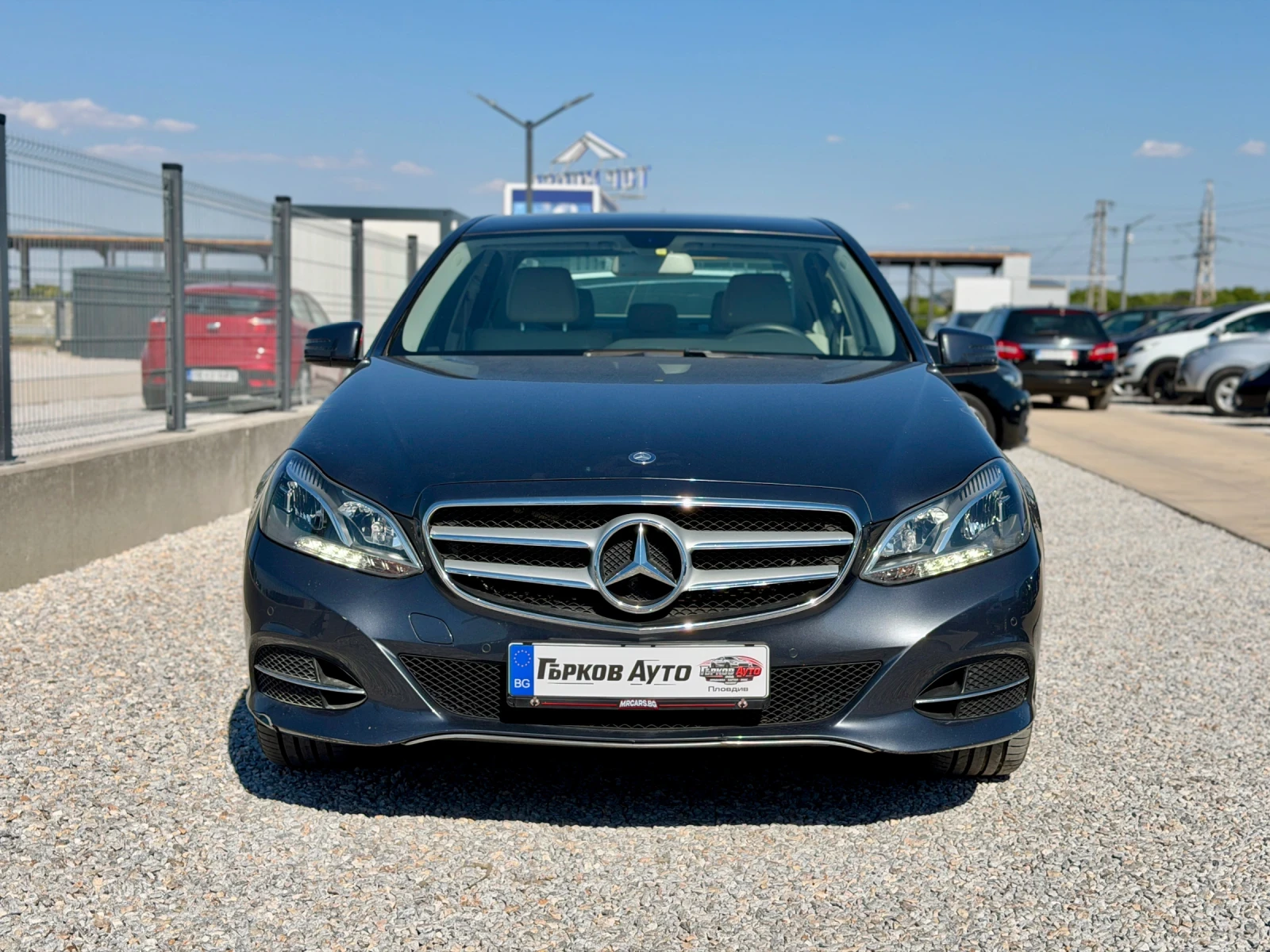Mercedes-Benz E 220 AVANTGARDE / NAVI / AVTOMAT, снимка 2 - Автомобили и джипове - 55530562