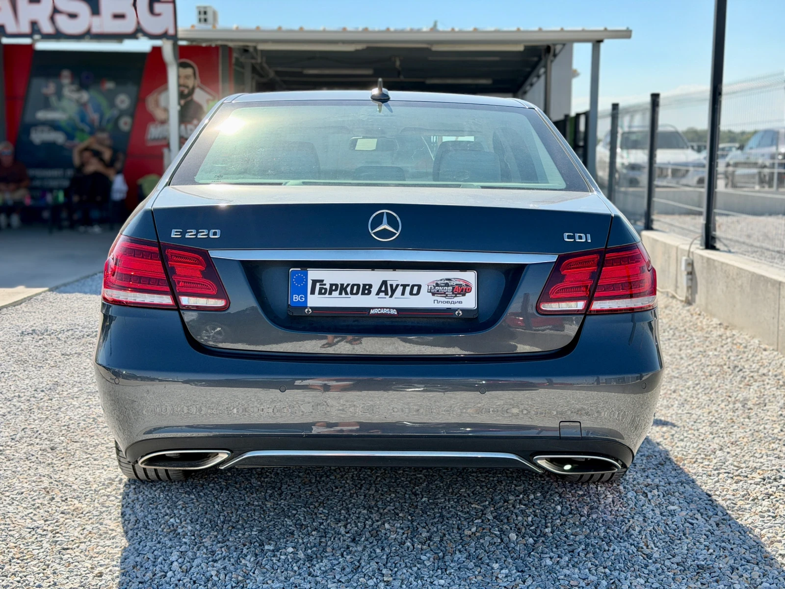 Mercedes-Benz E 220 AVANTGARDE / NAVI / AVTOMAT, снимка 5 - Автомобили и джипове - 55530562