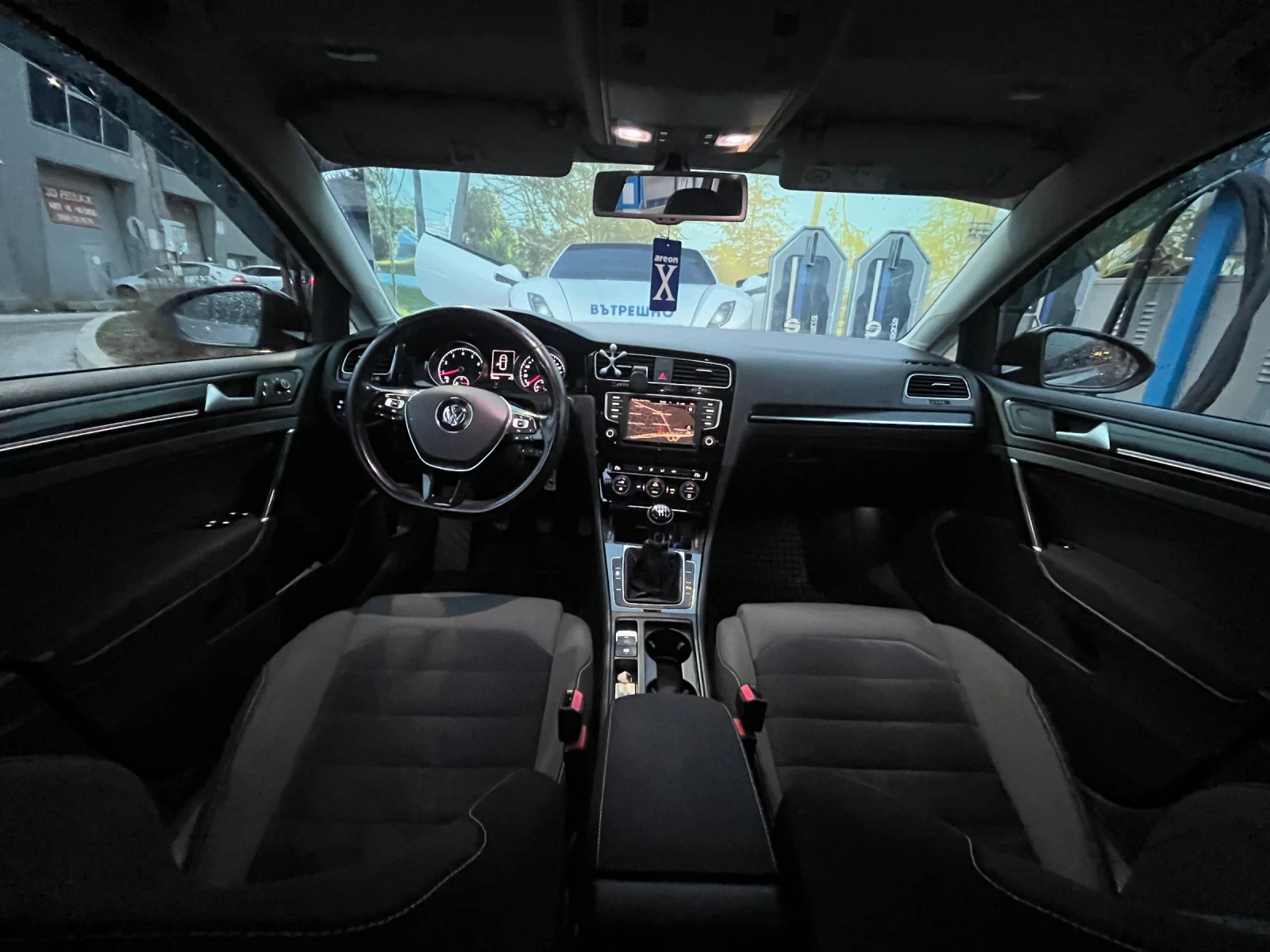 VW Golf 1.4 TGI 110кс  фабричен метан , снимка 10 - Автомобили и джипове - 55754488