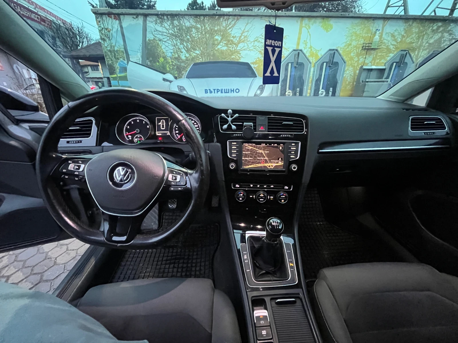 VW Golf 1.4 TGI 110кс  фабричен метан , снимка 11 - Автомобили и джипове - 55754488