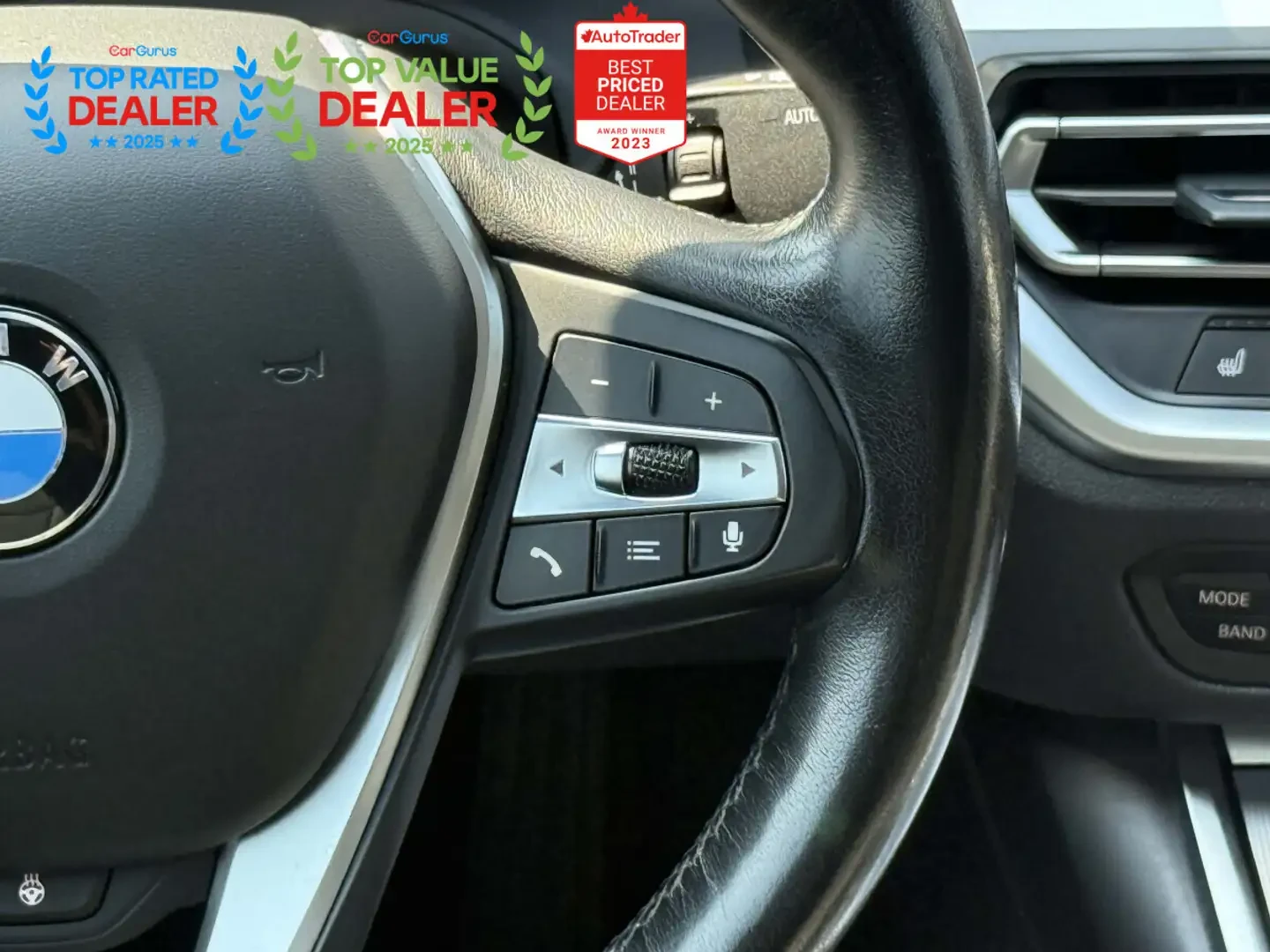 BMW 330 M-PKG\PANO\ПОДГРЕВИ\NAVI\КРАЙНА ЦЕНА ДО БГ, снимка 15 - Автомобили и джипове - 55801001