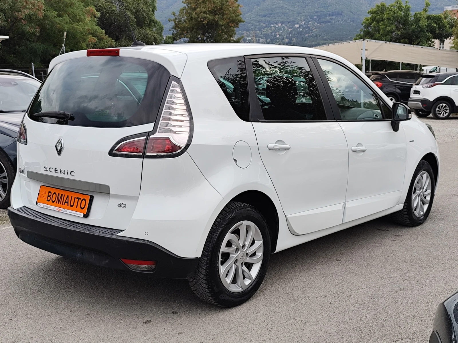 Renault Scenic X-MOD 1.5DCi/LED/NAVI, снимка 4 - Автомобили и джипове - 56084967