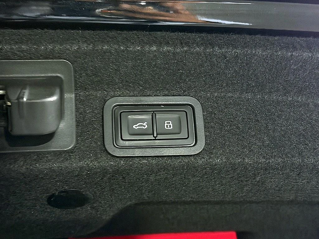 Audi A6 45 TFSI quattro* 360* HUD* BLIND SPOT* КРАЙНА ЦЕНА, снимка 14 - Автомобили и джипове - 56133649